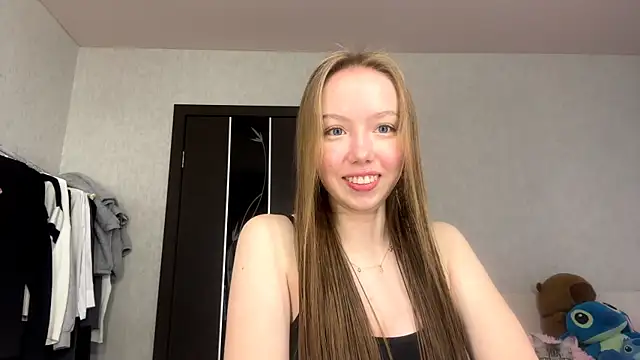 AntoniaMoravick online show from November 14, 2025, 7:12 am