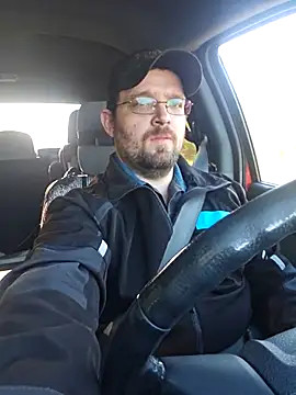 dakotafail92 online show from October 22, 2025, 9:24 pm