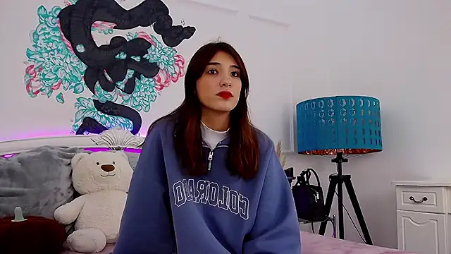 ArielLoove online show from October 10, 2025, 9:43 am