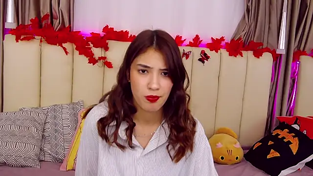 ArielLoove online show from November 1, 2025, 8:30 am