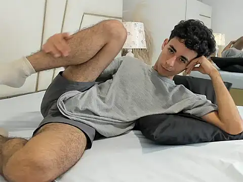 Zahir Ashar online show from October 15, 2025, 11:07 am