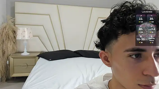 Zahir Ashar online show from October 17, 2025, 11:12 am