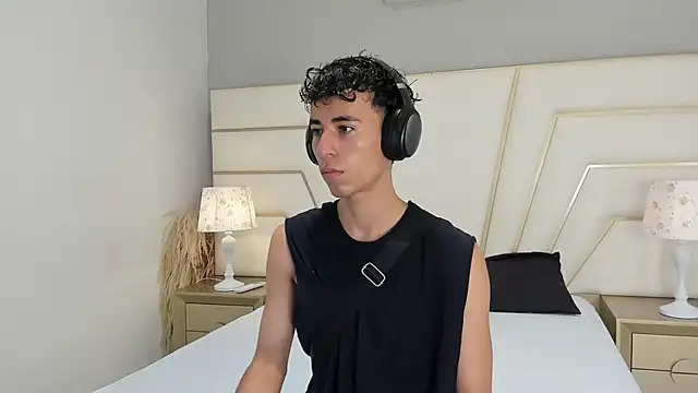 Zahir Ashar online show from October 13, 2025, 11:12 am