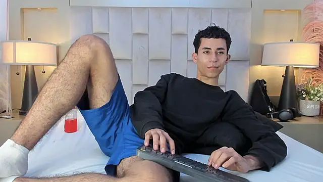 Zahir Ashar online show from March 23, 2026, 10:31 pm