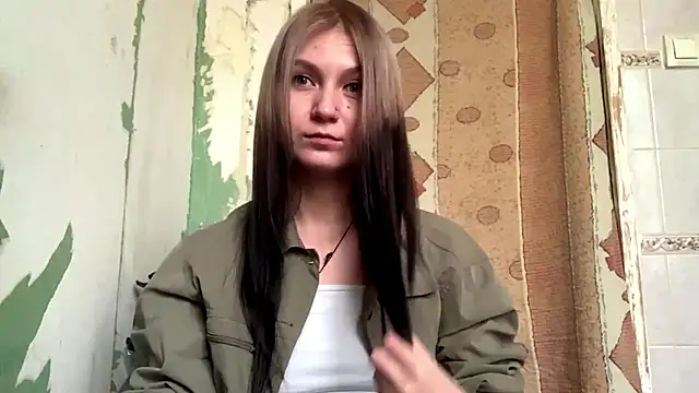 ArianeBhayani online show from October 18, 2025, 9:44 am