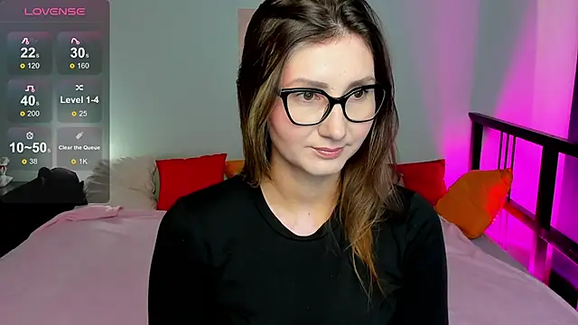 NikkiKiss   online show from October 19, 2025, 1:30 am