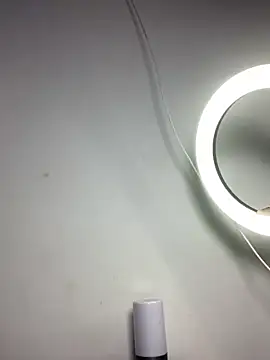 Candy Brown69 online show from October 31, 2025, 12:02 pm