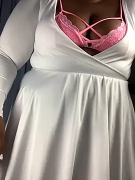 Candy Brown69 online show from October 24, 2025, 12:04 pm