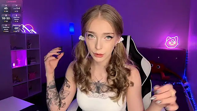 EvaPeace online show from March 28, 2026, 1:23 pm