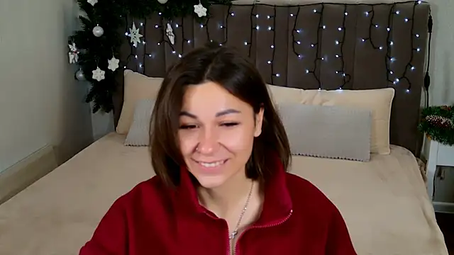 EdenSolis online show from December 19, 2025, 9:00 am