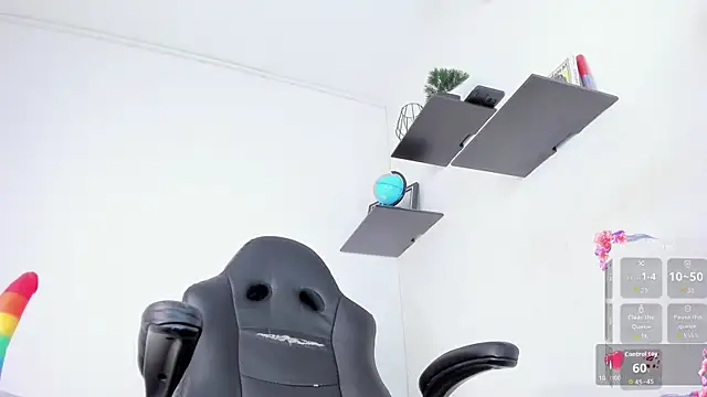 Iam criss09 online show from November 19, 2025, 12:49 pm