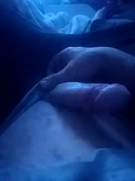 Snapshot of Alexszader36 chatting on March 31, 2026, 12:01 am Alexszader36 online show from March 31, 2026, 12:01 am