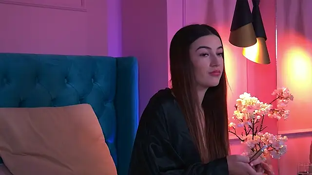 TaliaMorenne online show from October 24, 2025, 4:50 pm