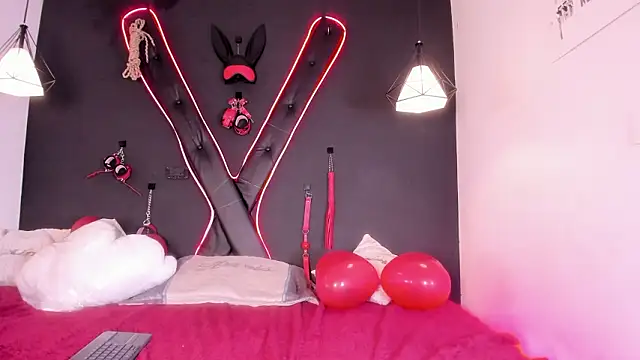 Snapshot of cookie_bit chatting on March 1, 2026, 6:02 am cookie bit online show from March 1, 2026, 6:02 am