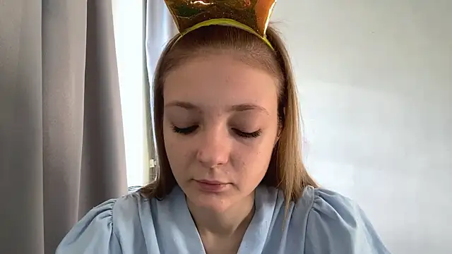  petaI online show from November 11, 2025, 5:57 am