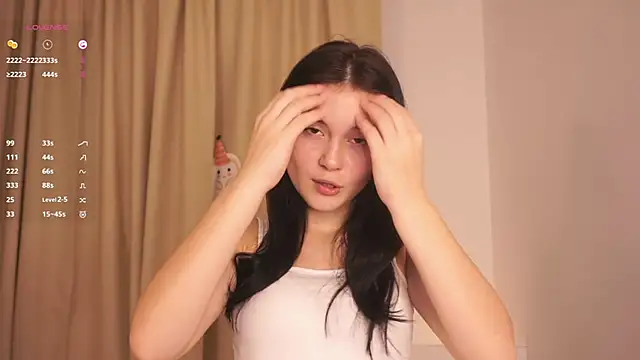 Snapshot of FluffKitty chatting on October 24, 2025, 12:20 am FluffKitty online show from October 24, 2025, 12:20 am