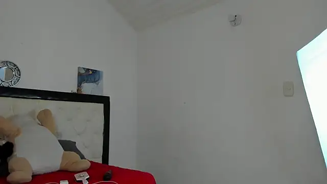 Barbieteeen online show from November 9, 2025, 10:36 pm