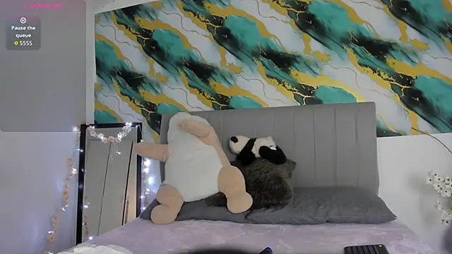 Barbieteeen online show from December 16, 2025, 3:00 am