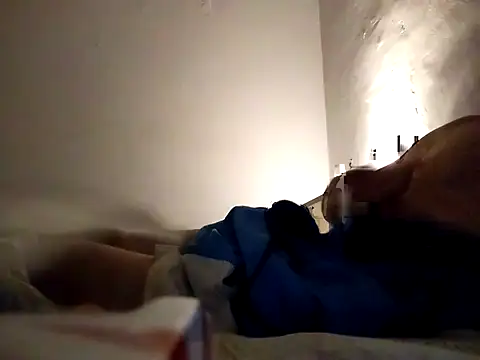 jjLARAY online show from December 18, 2025, 4:39 am