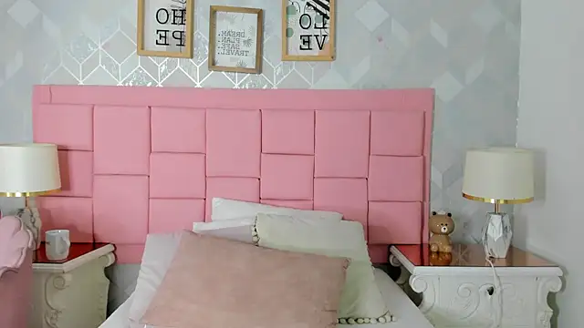 Snapshot of mary_joseph chatting on February 21, 2026, 3:52 am mary joseph online show from February 21, 2026, 3:52 am