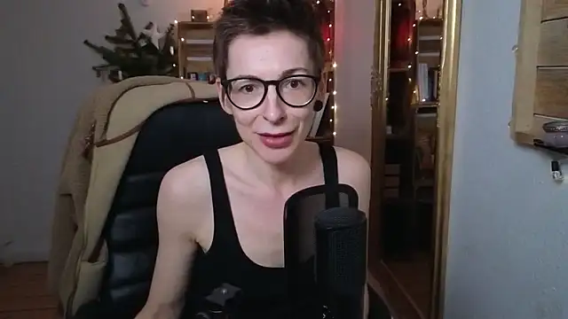 Antifistin online show from December 5, 2025, 1:16 am