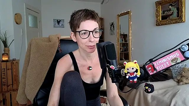 Antifistin online show from May 11, 2026, 1:23 pm
