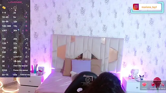 MARIANA TAY1 online show from January 18, 2026, 3:21 am