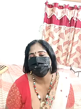 tamil-aunt online show from October 11, 2025, 5:25 pm