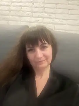 Butterfly8385 online show from October 27, 2025, 8:21 pm