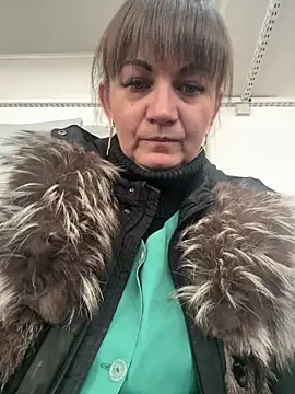 Butterfly8385 online show from March 26, 2026, 12:25 pm