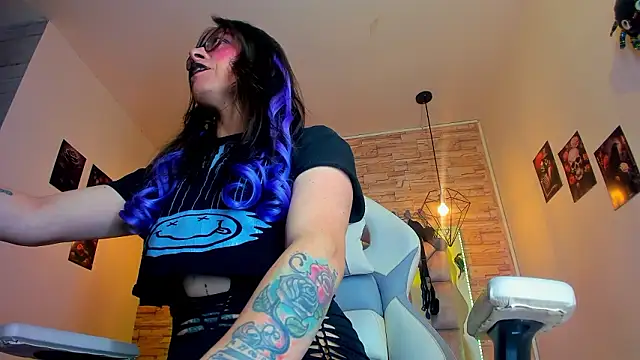 Evangelinejoness  online show from March 12, 2026, 11:58 am