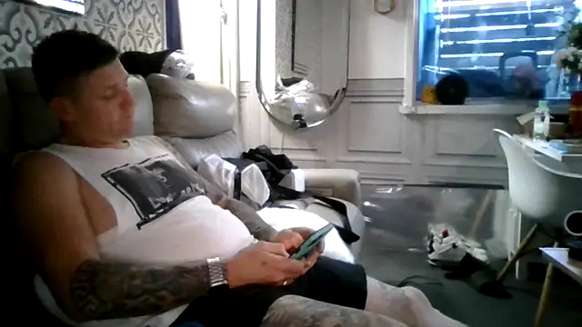 jayylizz69 online show from February 20, 2026, 7:54 am