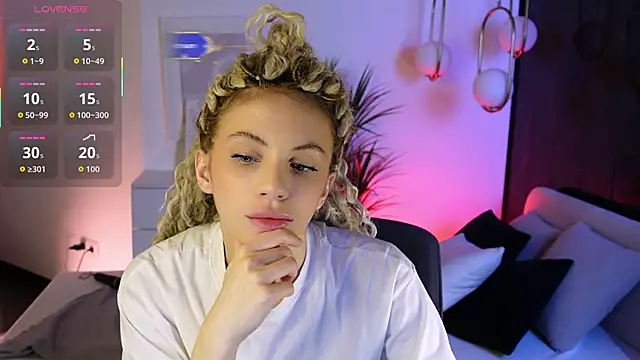 mia silkk online show from November 7, 2025, 6:18 am