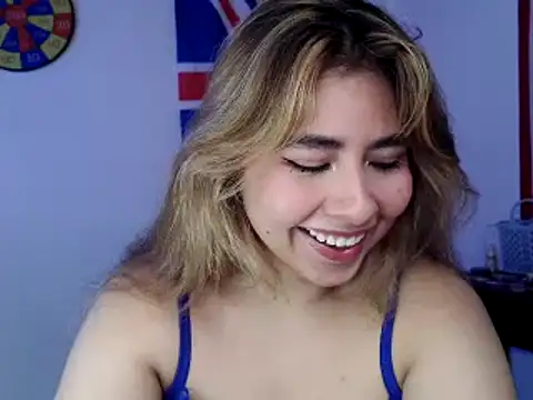 sofiazaf5 online show from October 17, 2025, 2:08 pm