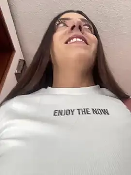 Snapshot of ElectraPink_ chatting on February 9, 2026, 1:20 pm ElectraPink online show from February 9, 2026, 1:20 pm