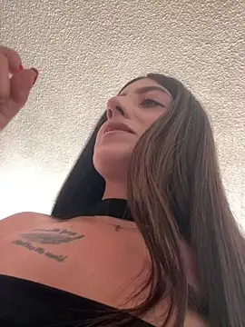 Snapshot of ElectraPink_ chatting on February 4, 2026, 1:39 pm ElectraPink online show from February 4, 2026, 1:39 pm