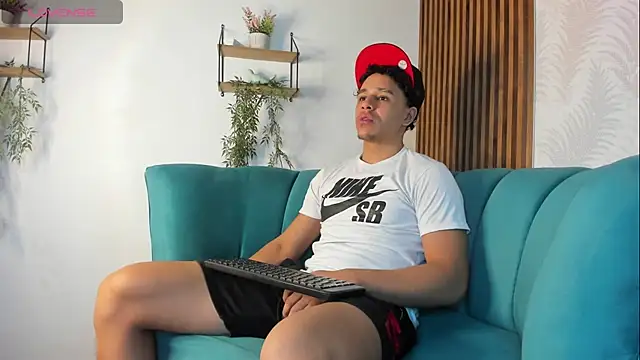 Adrian Volt online show from December 20, 2025, 3:20 am