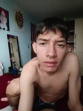 heyy noah11 online show from November 13, 2025, 8:24 pm