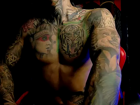 Snapshot of Molotov_Explosive chatting on March 3, 2026, 9:44 pm Molotov Explosive online show from March 3, 2026, 9:44 pm