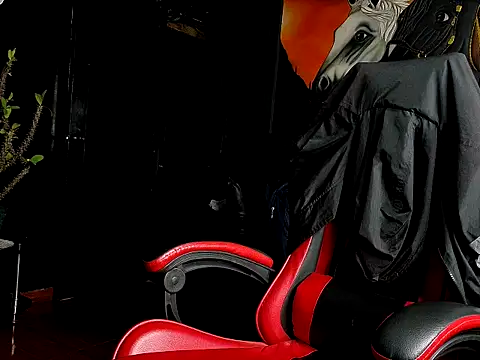 Snapshot of Molotov_Explosive chatting on February 15, 2026, 12:11 am Molotov Explosive online show from February 15, 2026, 12:11 am