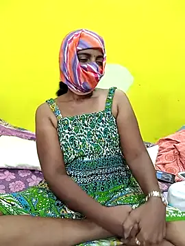 tamilmuthulaxmi online show from October 11, 2025, 3:40 am