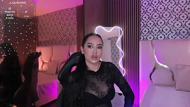 BEELLA TAY1 online show from December 5, 2025, 12:15 pm