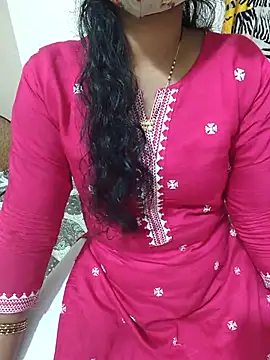 Snapshot of Best_Kannada_Couple chatting on February 9, 2026, 5:38 am Best Kannada Couple online show from February 9, 2026, 5:38 am