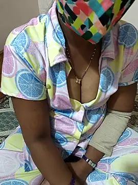 Snapshot of Best_Kannada_Couple chatting on January 7, 2026, 9:03 am Best Kannada Couple online show from January 7, 2026, 9:03 am