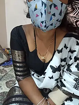 Snapshot of Best_Kannada_Couple chatting on December 17, 2025, 5:45 am Best Kannada Couple online show from December 17, 2025, 5:45 am