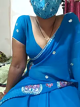 Snapshot of Best_Kannada_Couple chatting on October 23, 2025, 5:55 pm Best Kannada Couple online show from October 23, 2025, 5:55 pm