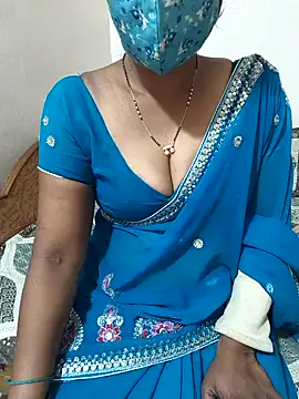 Snapshot of Best_Kannada_Couple chatting on January 6, 2026, 6:34 pm Best Kannada Couple online show from January 6, 2026, 6:34 pm