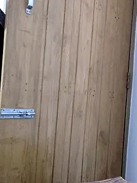 Tanha18 online show from December 19, 2025, 12:18 pm