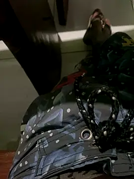 Gomes177 online show from November 3, 2025, 1:00 am