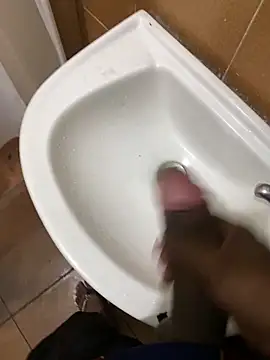 Gomes177 online show from October 23, 2025, 3:43 pm